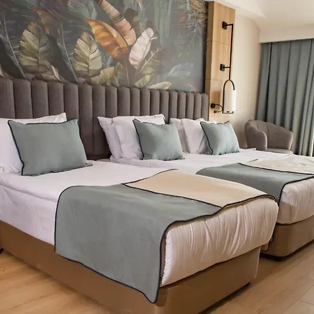 Zeugma - Adult Only 16 4* Side