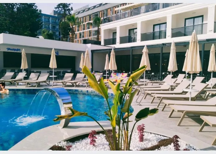 Zeugma - Adult Only 16