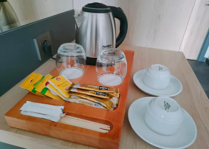 Zeugma - Adult Only 16 4*